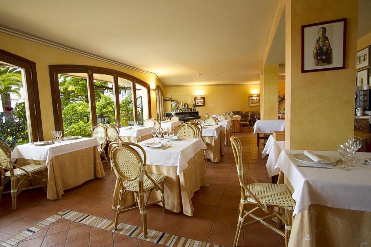 Hotel Antiga Calafell Kültér fotó