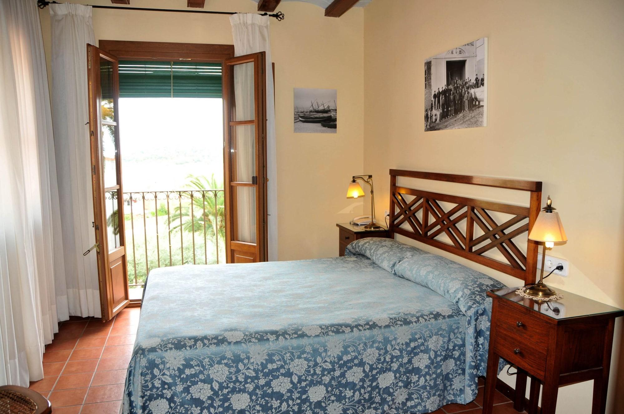 Hotel Antiga Calafell Kültér fotó